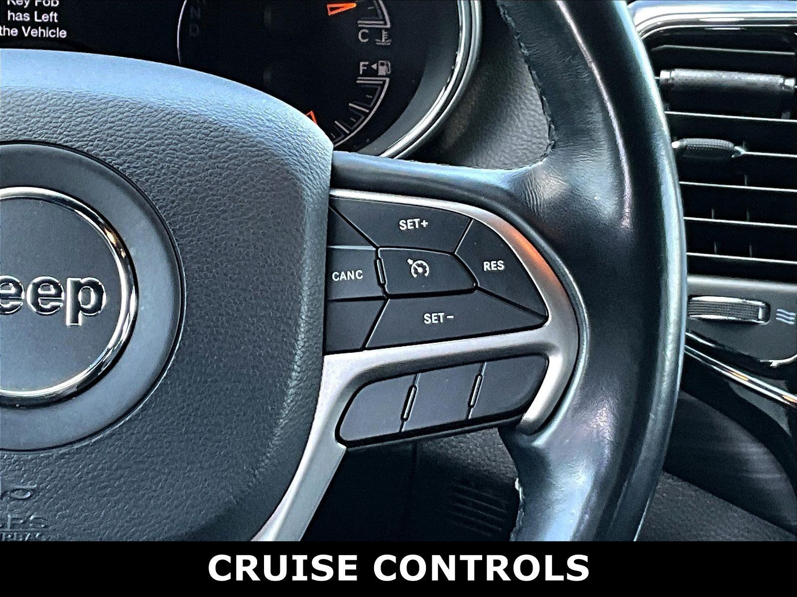 Used 2019 Jeep Grand Cherokee Laredo w/ Laredo X Package RWD image 6