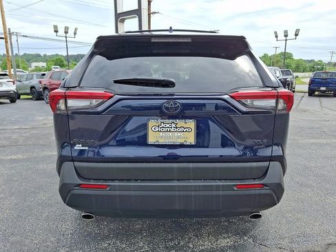 Used 2025 Toyota RAV4 XLE Premium w/ Weather Package AWD/4WD image 6