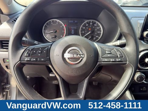 Used 2024 Nissan Sentra S FWD image 17
