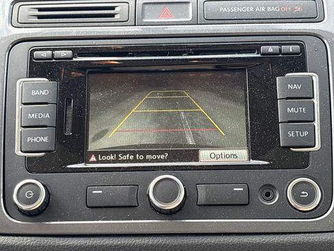 Used 2013 Volkswagen Tiguan SEL image 27