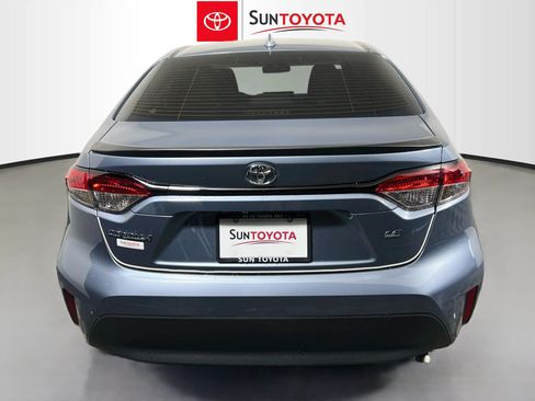 Used 2026 Toyota Corolla LE FWD image 5