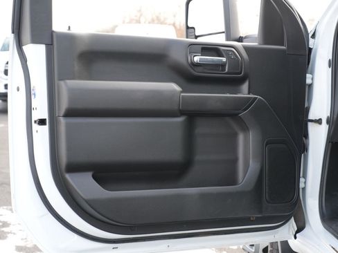 Used 2022 GMC Sierra 3500 Pro w/ Convenience Package image 20