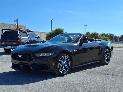 Used 2024 Ford Mustang GT Premium w/ GT Performance Package image 3