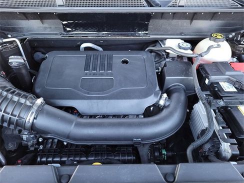 Used 2023 GMC Acadia Denali image 20