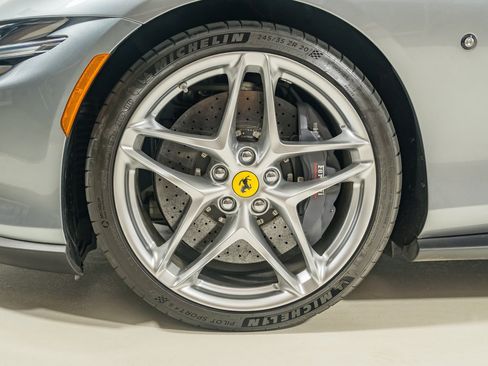 Certified 2022 Ferrari Roma RWD image 12