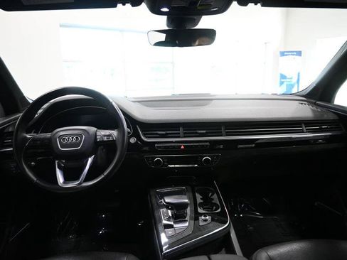 Used 2018 Audi Q7 3.0T Prestige w/ Prestige Package AWD/4WD image 15