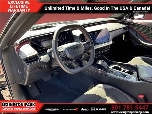 New 2025 Dodge Charger Daytona Scat Pack w/ Track Pack AWD/4WD image 6