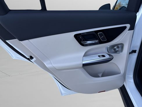 Certified 2026 Mercedes-Benz GLC 300 image 47