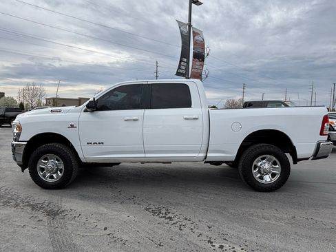 Used 2022 RAM 2500 Big Horn w/ Cold Weather Group AWD/4WD image 8