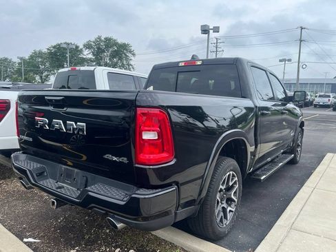 Used 2025 RAM 1500 Laramie w/ Sport Appearance Package AWD/4WD image 8