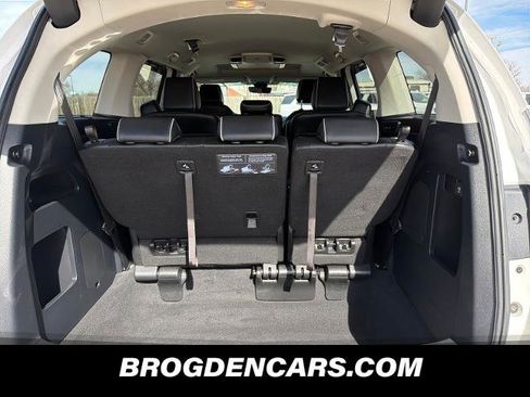 New 2025 Honda Odyssey Elite image 9