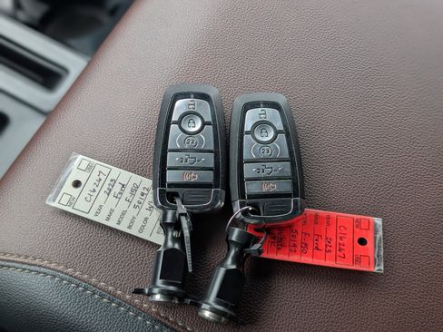 Used 2023 Ford F150 Lariat w/ Equipment Group 502A High AWD/4WD image 37