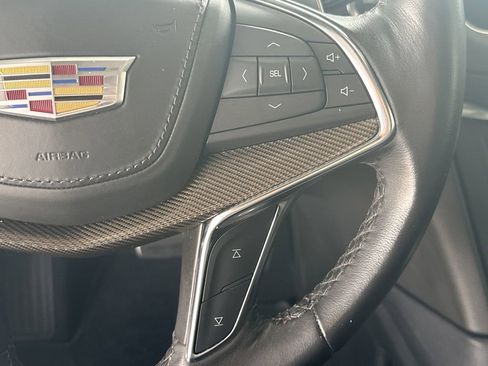 Certified 2023 Cadillac XT5 Sportv w/ Platinum Package image 30