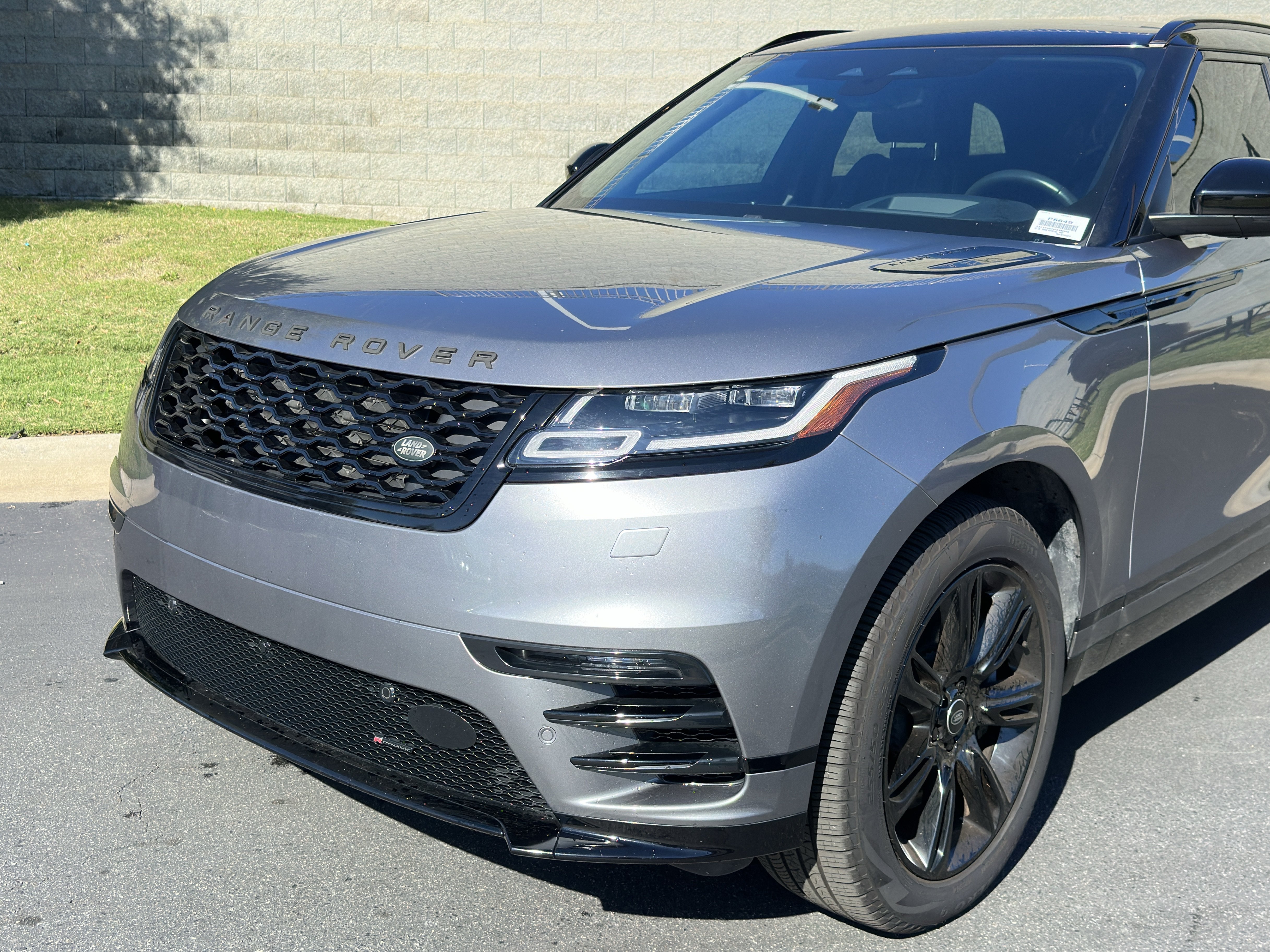 Used 2023 Land Rover Range Rover Velar R-Dynamic S AWD/4WD image 12