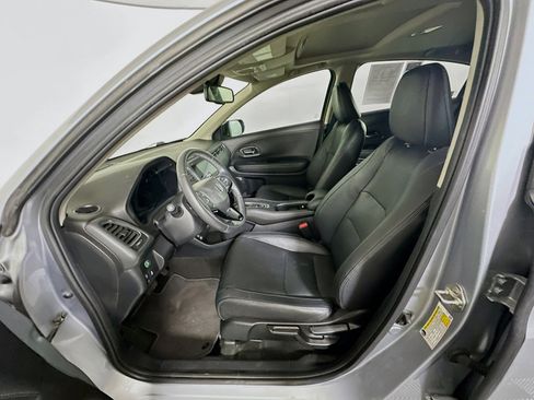 Used 2019 Honda HR-V EX-L image 13