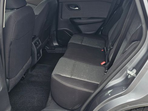 Used 2023 Nissan Rogue SV image 19