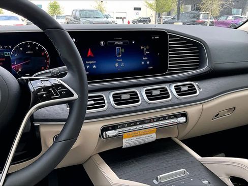 New 2026 Mercedes-Benz GLE 450 GLE 450 image 6