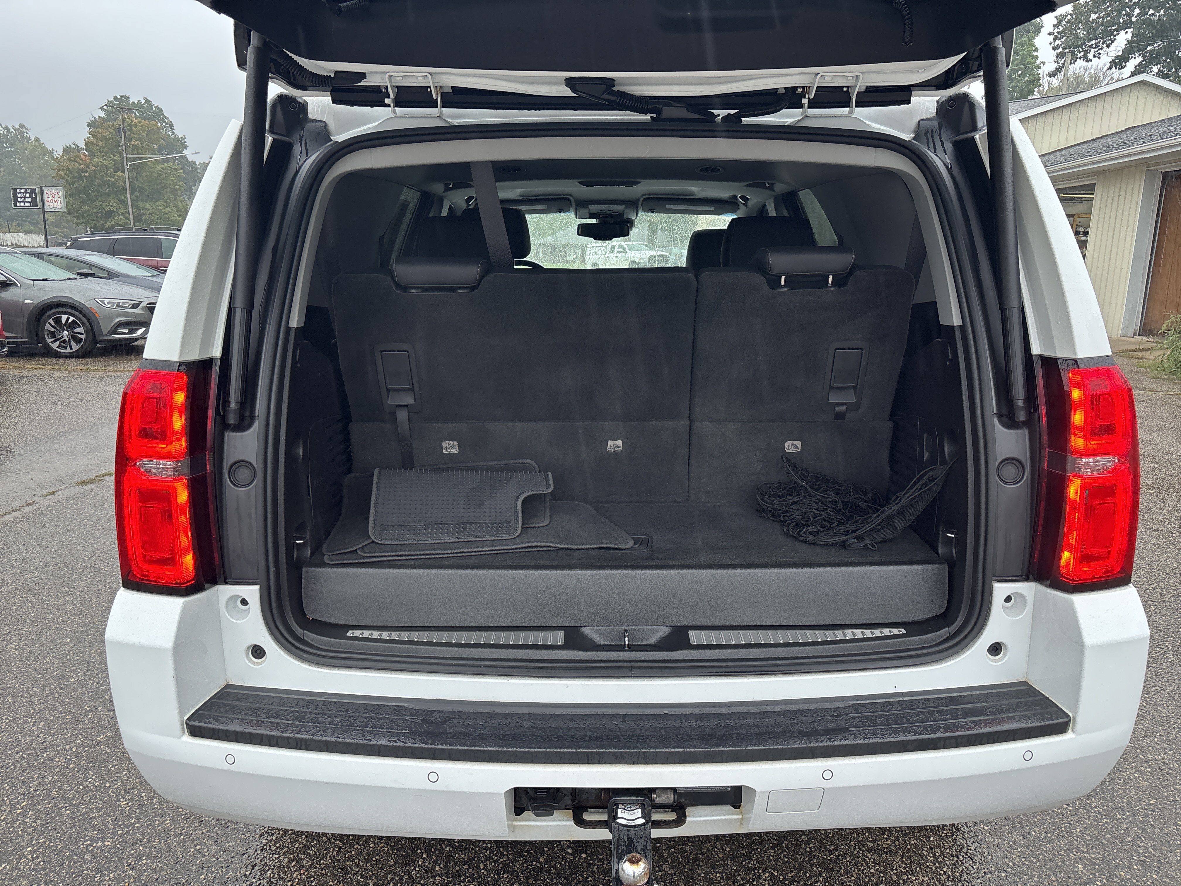 Used 2018 Chevrolet Tahoe LT AWD/4WD image 8