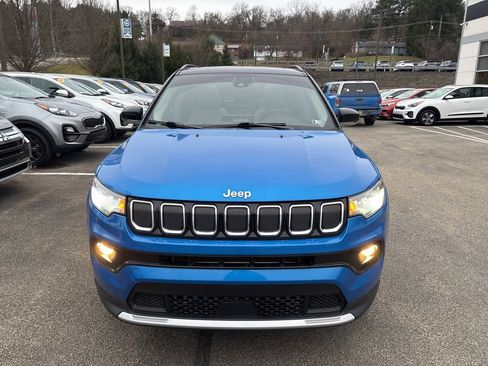 Used 2022 Jeep Compass Limited w/ Sun and Sound Group image 2