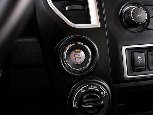 Used 2019 Nissan Titan S w/ S Utility Package image 17