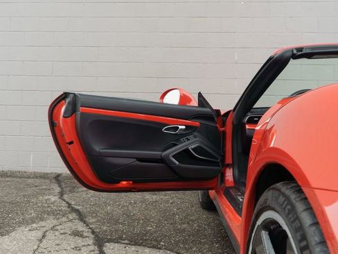 Certified 2019 Porsche 911 Turbo AWD/4WD image 15