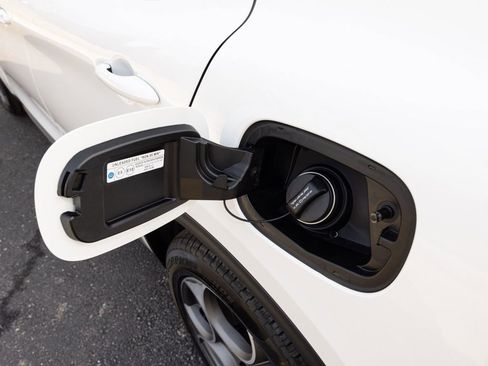 New 2026 Alfa Romeo Stelvio Sprint w/ Convenience Package image 47