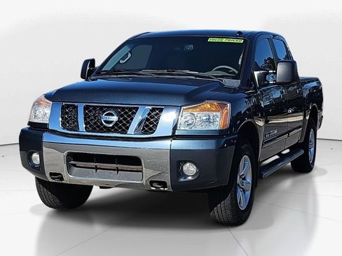 Used 2013 Nissan Titan SV w/ SV Premium Utility Pkg image 9
