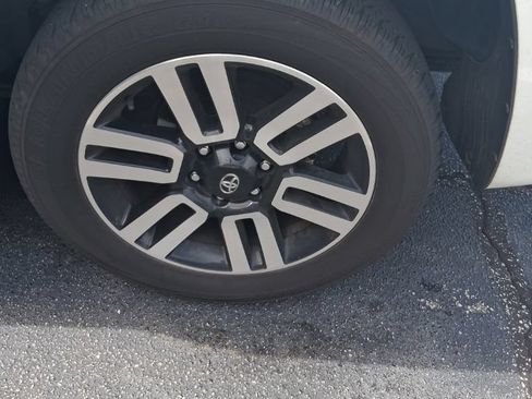 Used 2023 Toyota 4Runner Limited RWD image 12