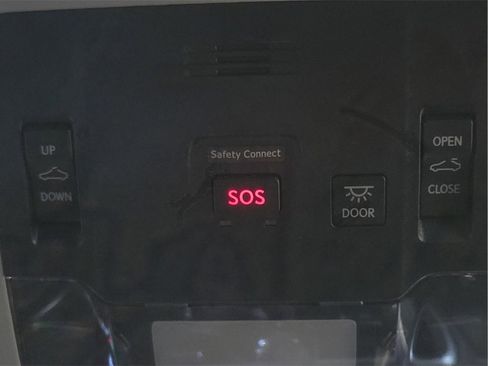 Used 2018 Lexus RX 450hL Premium image 22