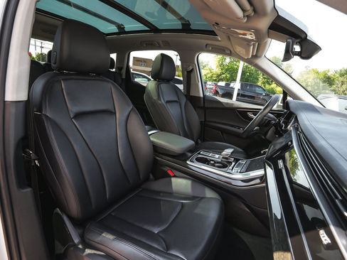Used 2023 Audi Q7 2.0T Premium w/ Convenience Package AWD/4WD image 39