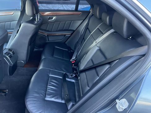 Used 2013 Mercedes-Benz E 350 Sedan image 20