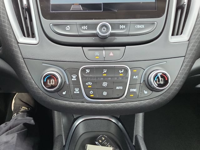 Used 2025 Chevrolet Malibu LT FWD image 31