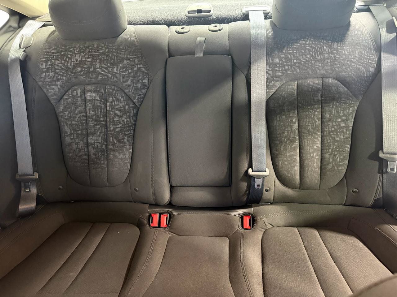 Used 2016 Chrysler 200 Limited w/ Comfort Group FWD image 26