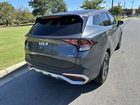 Used 2023 Kia Sportage LX image 20