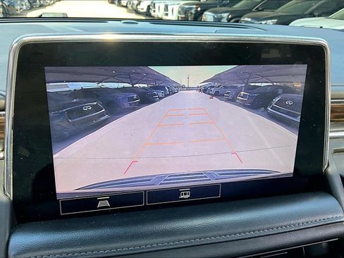 Used 2021 Chevrolet Tahoe Z71 w/ Rear Media and Nav Package AWD/4WD image 28