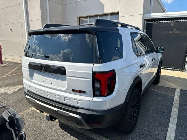 Used 2026 Honda Passport TrailSport image 3