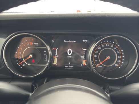 Certified 2022 Jeep Gladiator Sport image 14