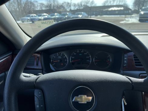 Used 2008 Chevrolet Impala LT image 19