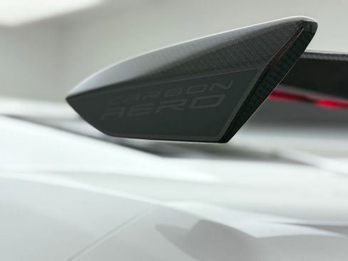 Used 2024 Chevrolet Corvette Z06 w/ Z07 Performance Package image 15