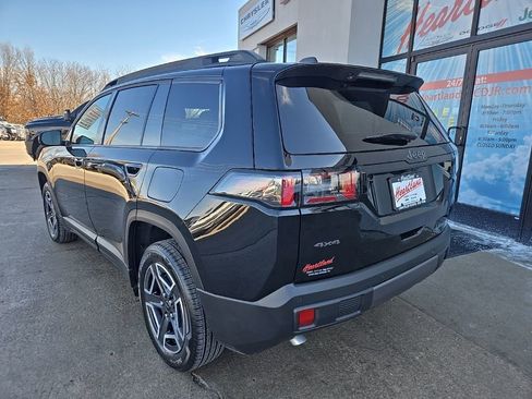 New 2026 Jeep Cherokee Limited AWD/4WD image 7
