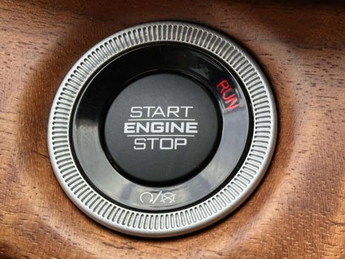 Used 2022 Jeep Grand Cherokee Summit image 22