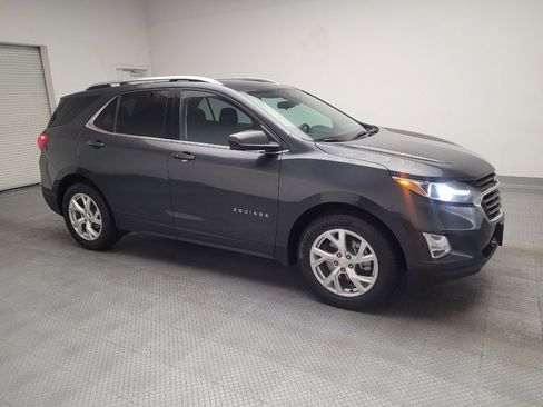 Used 2020 Chevrolet Equinox LT FWD image 11