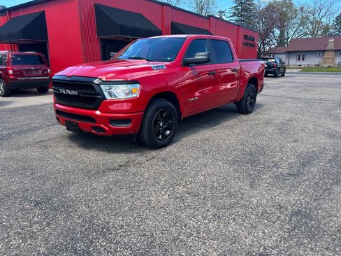 Used 2019 RAM 1500 Tradesman AWD/4WD image 2