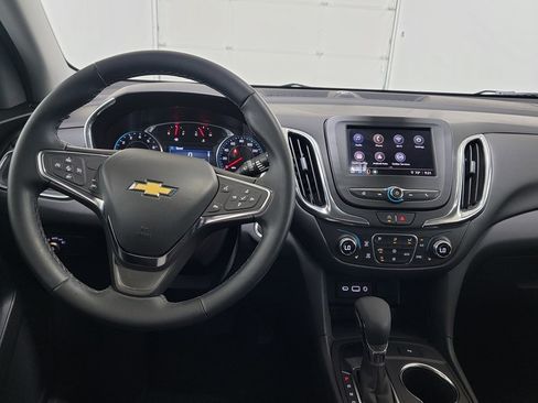 Used 2024 Chevrolet Equinox LT w/ LPO, Floor Liner Package FWD image 12