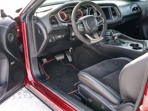 Used 2023 Dodge Challenger SRT Hellcat image 34