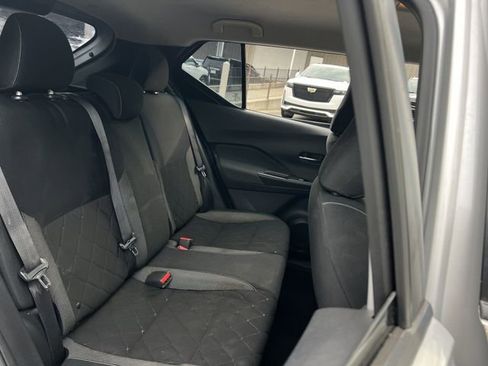 Used 2018 Nissan Kicks SV w/ Exterior Package image 26