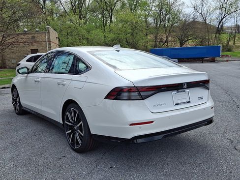 New 2026 Honda Accord Touring image 4