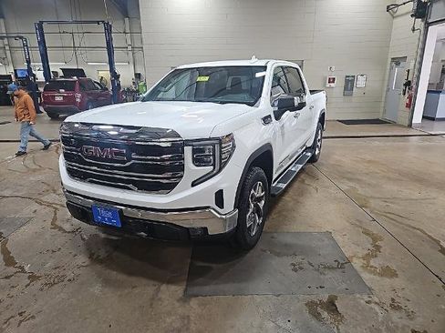 New 2026 GMC Sierra 1500 SLT w/ SLT Premium Plus Package image 2