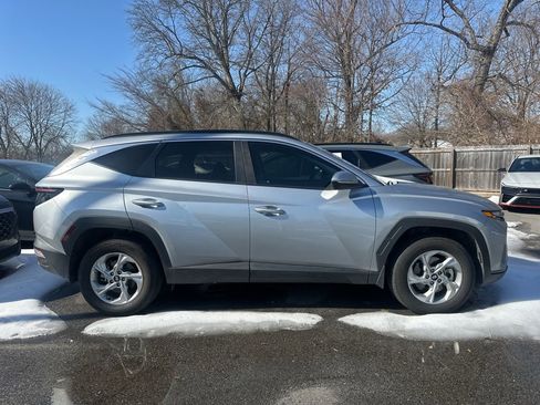 Used 2023 Hyundai Tucson SEL image 2