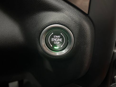 Used 2023 Chevrolet Silverado 2500 High Country w/ Technology Package image 14